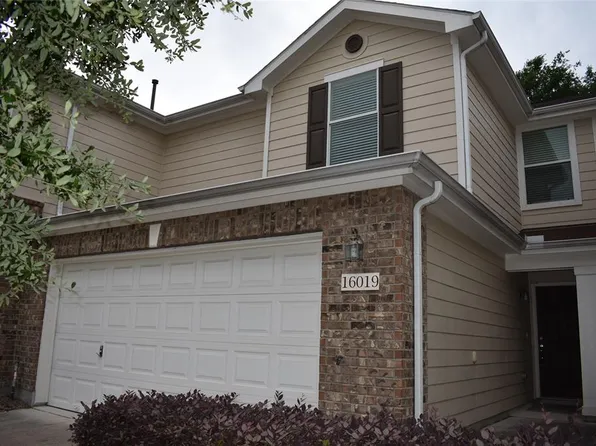 16019 Sweetwater Fields Ln, Tomball, TX 77377