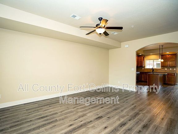 4th image of 5020 Cinquefoil Ln Unit E