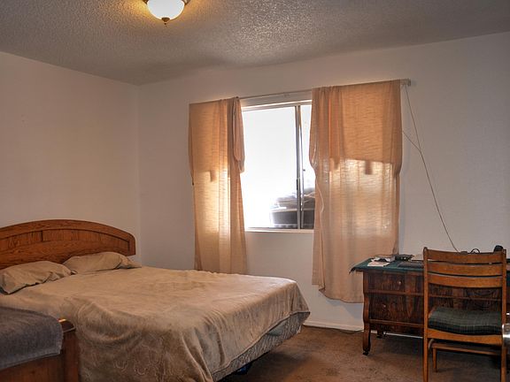 4th image of 9602 N 68th Ln