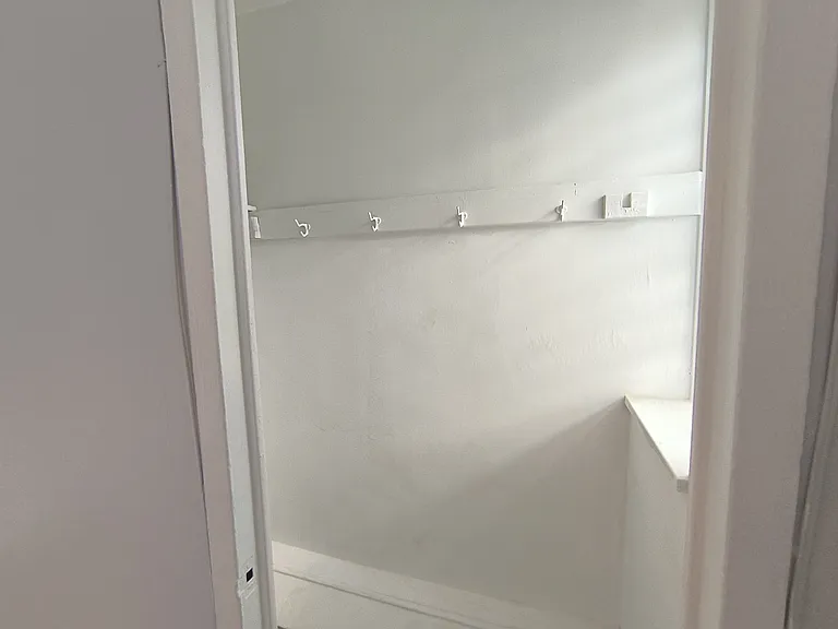 909 Park Ave #421E — Photo 24