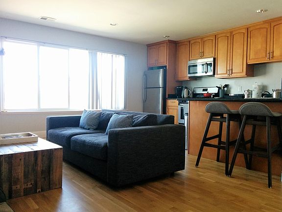 4th image of 2690 Great Hwy APT 301