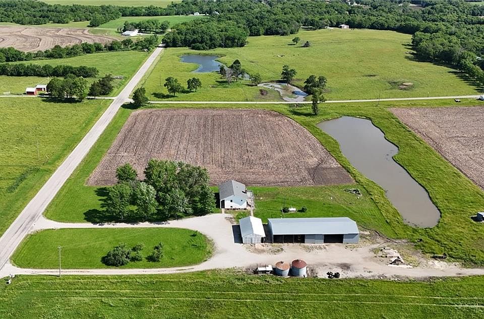 1st image of 4419 Indiana Rd