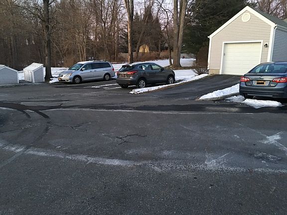 4th image of 211 Sandpiper Ct