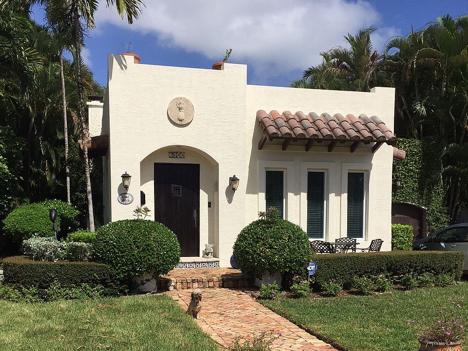 1st image of 2611 Hibiscus Place