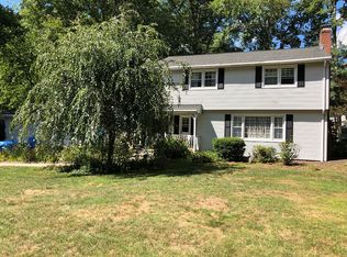 85 Huntington Dr, Vernon, CT 06066