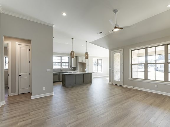 GREAT ROOM INTO KITCHEN