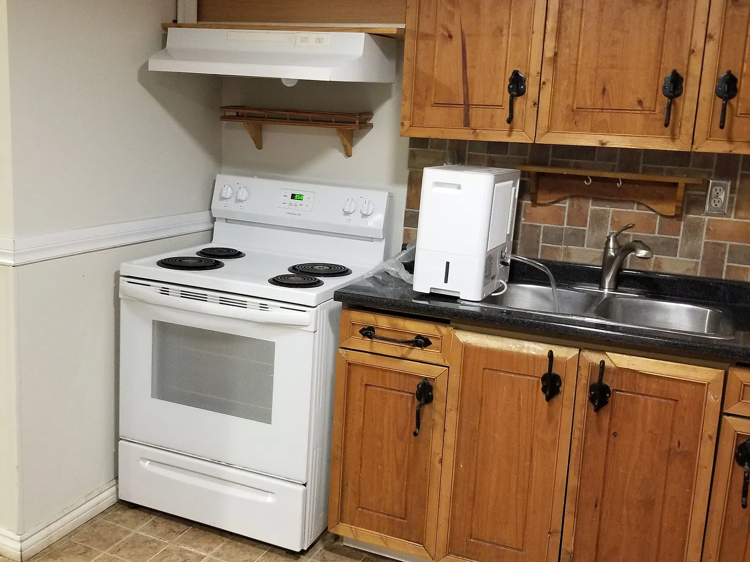 2 bed, $1,800 — Photo 4