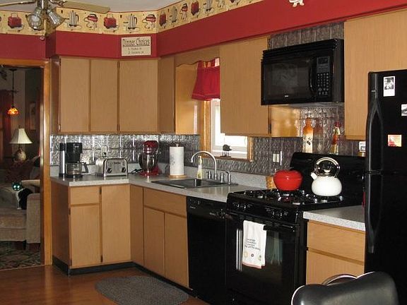 Remodeled Kit w/New Flr