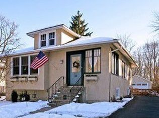 917 Chicago Ave, Downers Grove, IL 60515