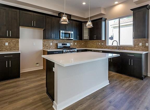 5th image of 7702 Mensch Ct