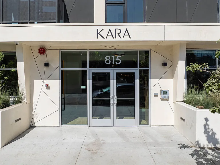 815 S Kingsley Dr — Photo 15