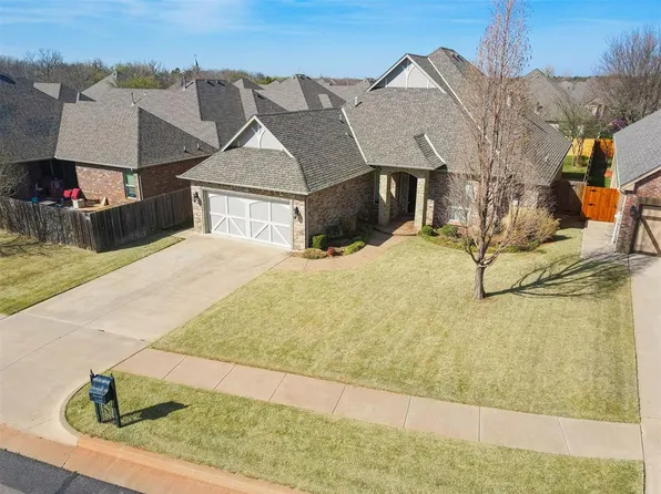 921 NW 194th Ter, Edmond, OK 73012