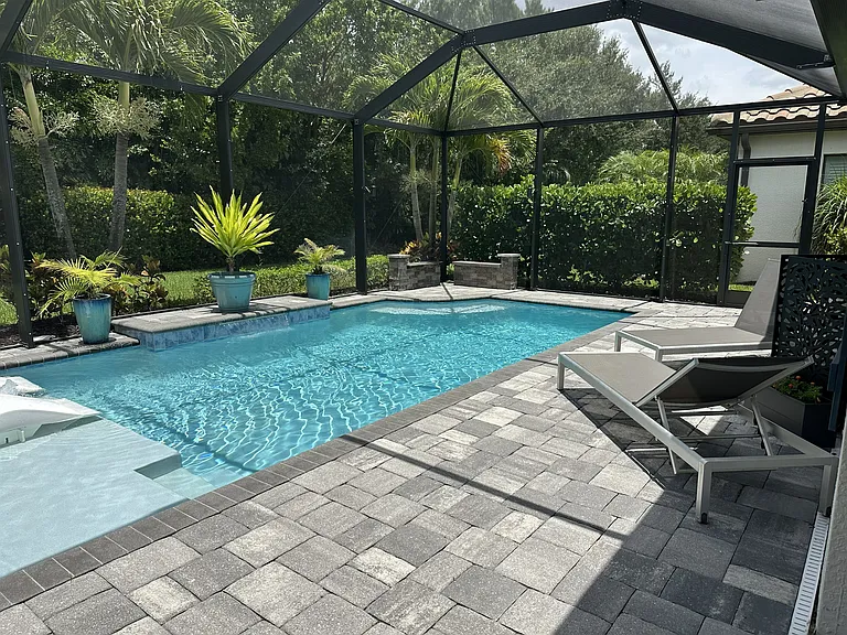 11524 Grey Egret Cir — Photo 1