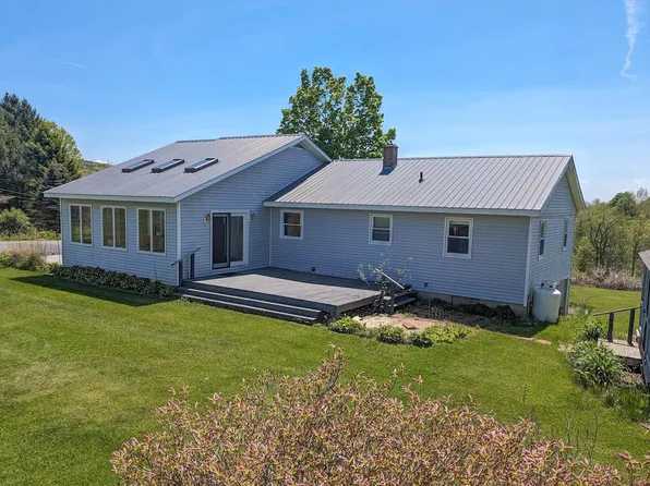 93 Thompson Road, Walpole, NH 03608