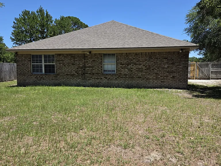 119 Wayfair Ln — Photo 20