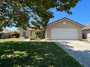 920 Joe Borovich Dr, Hollister, CA