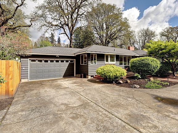 3rd image of 17015 Tualatin St