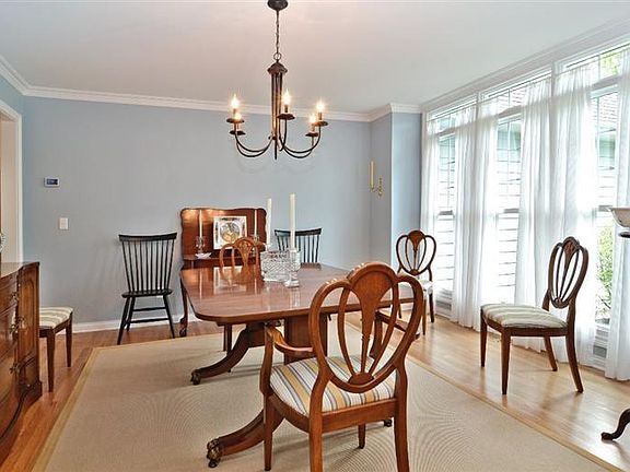 5th image of 2327 Tinkers Way