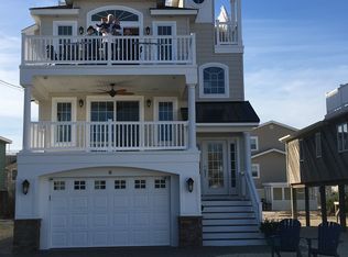 6 W Washington Ave, Long Beach Township, NJ 08008