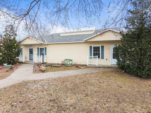 1 Atrium Way #102, Milton, VT 05468