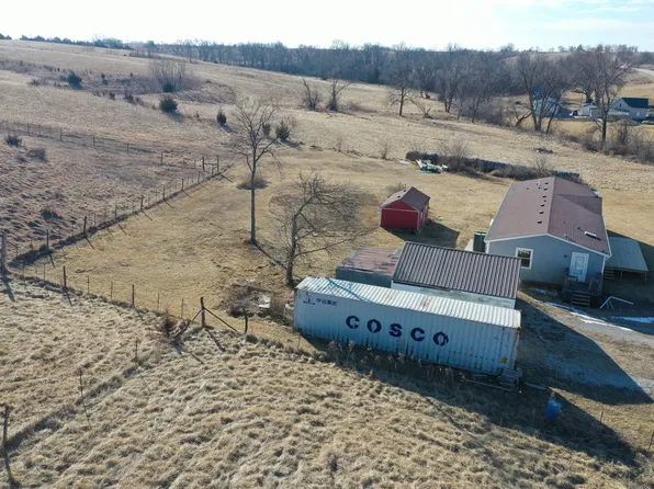 57954 150th Ave, Lacona, IA 50139