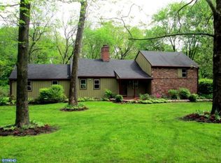 816 Serpentine Dr, West Chester, PA 19382