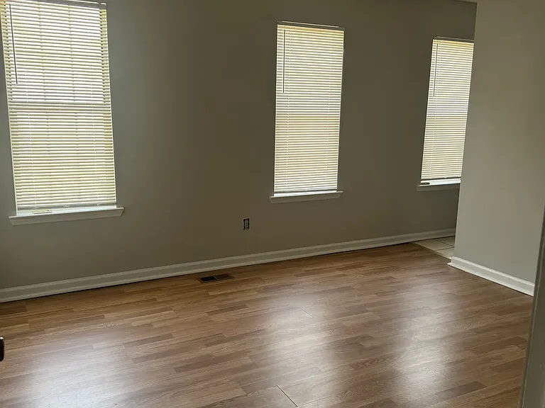 1853 Grant Ct NW — Photo 8