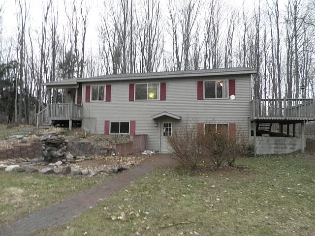 1st image of 16094 Christopher Ln