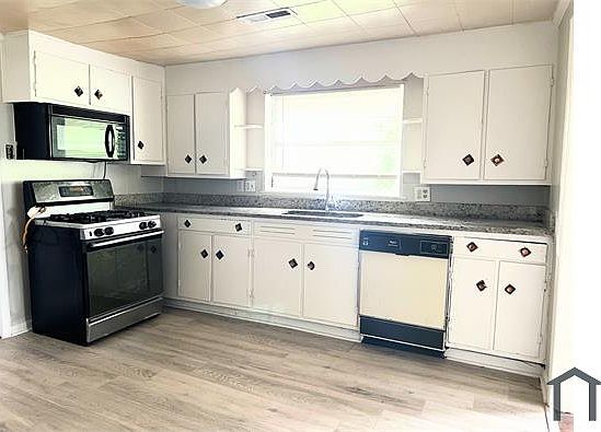 2nd image of 3730 Council Ave