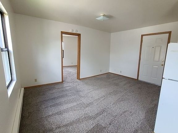 4th image of 1618 N Lincoln St #7