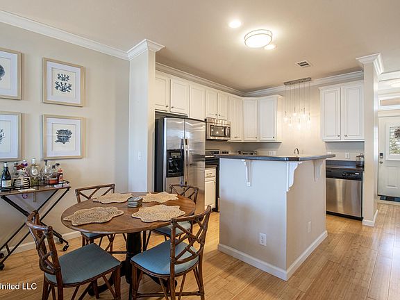 4th image of 1515 E Beach Blvd APT 203