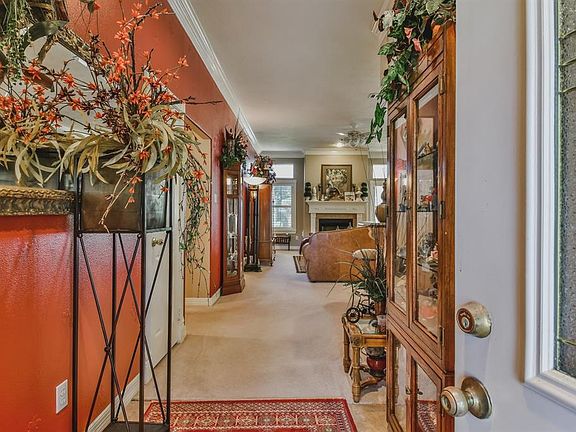 5th image of 7207 Revelwood Dr