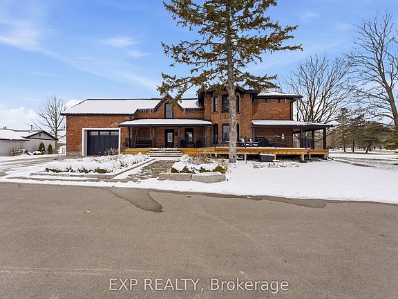 3rd image of 348 Massassauga Rd