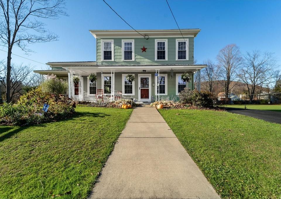 1st image of 21 Pine St