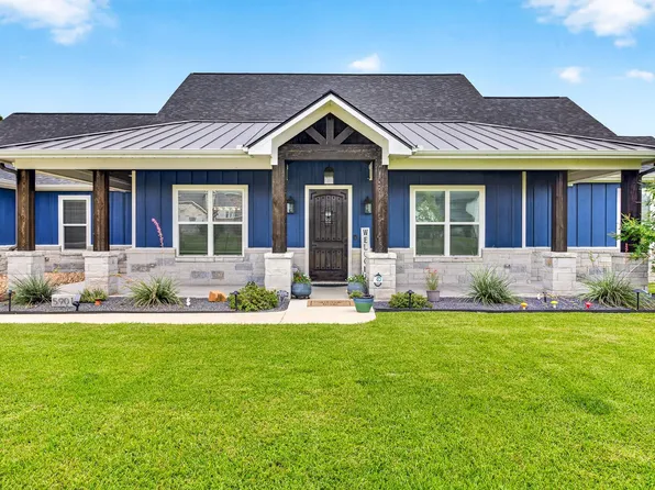5901 Rain Meadow Dr, College Station, TX 77845