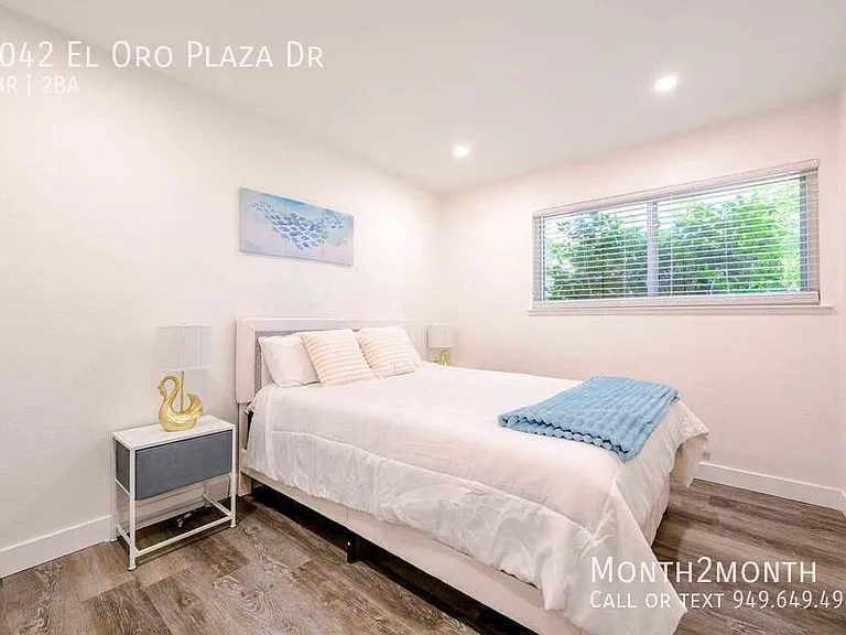 9042 El Oro Plaza Dr — Photo 24
