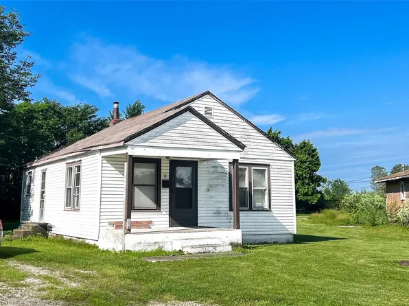 5 Denovion Ct, Cahokia, IL 62206