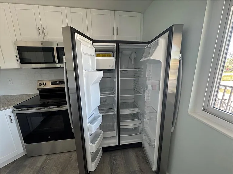 1258 Barbara Dr #202 — Photo 10
