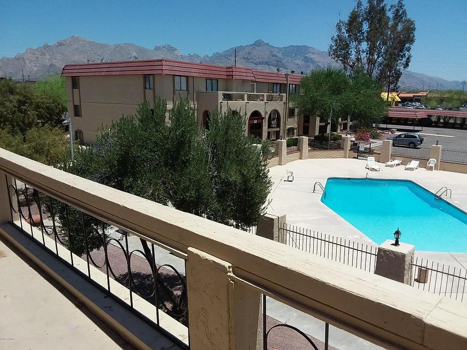 1st image of 6331 N Barcelona Ct Unit 922