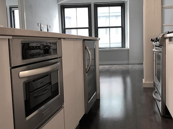 Built in microwave, wine fridge