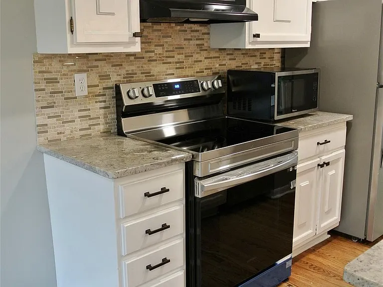 1403 Oakbrook E #93 — Photo 10