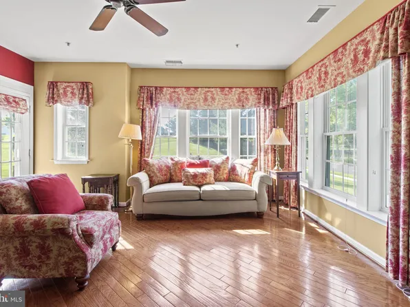 1101 Lilac Ct, Upper Gwynedd, PA 19446