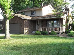 2338 Ridgewood Ave, Highland, IN 46322