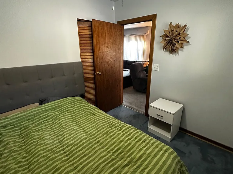1043 Lena Ave #1 — Photo 12