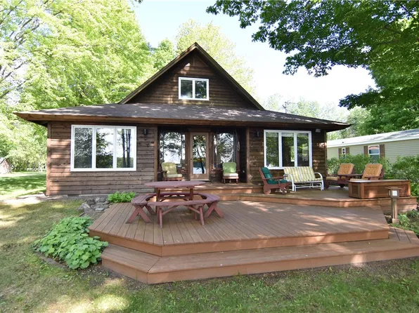 W14732 Chain Lake Road, New Auburn, WI 54757