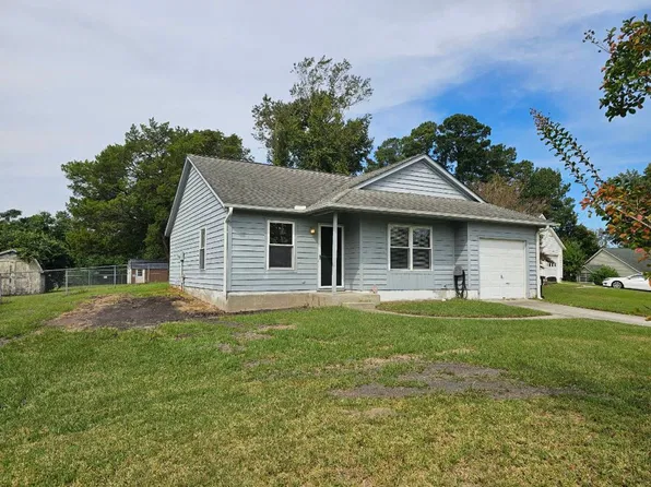 3701 Dovefield Ct, New Bern, NC 28560