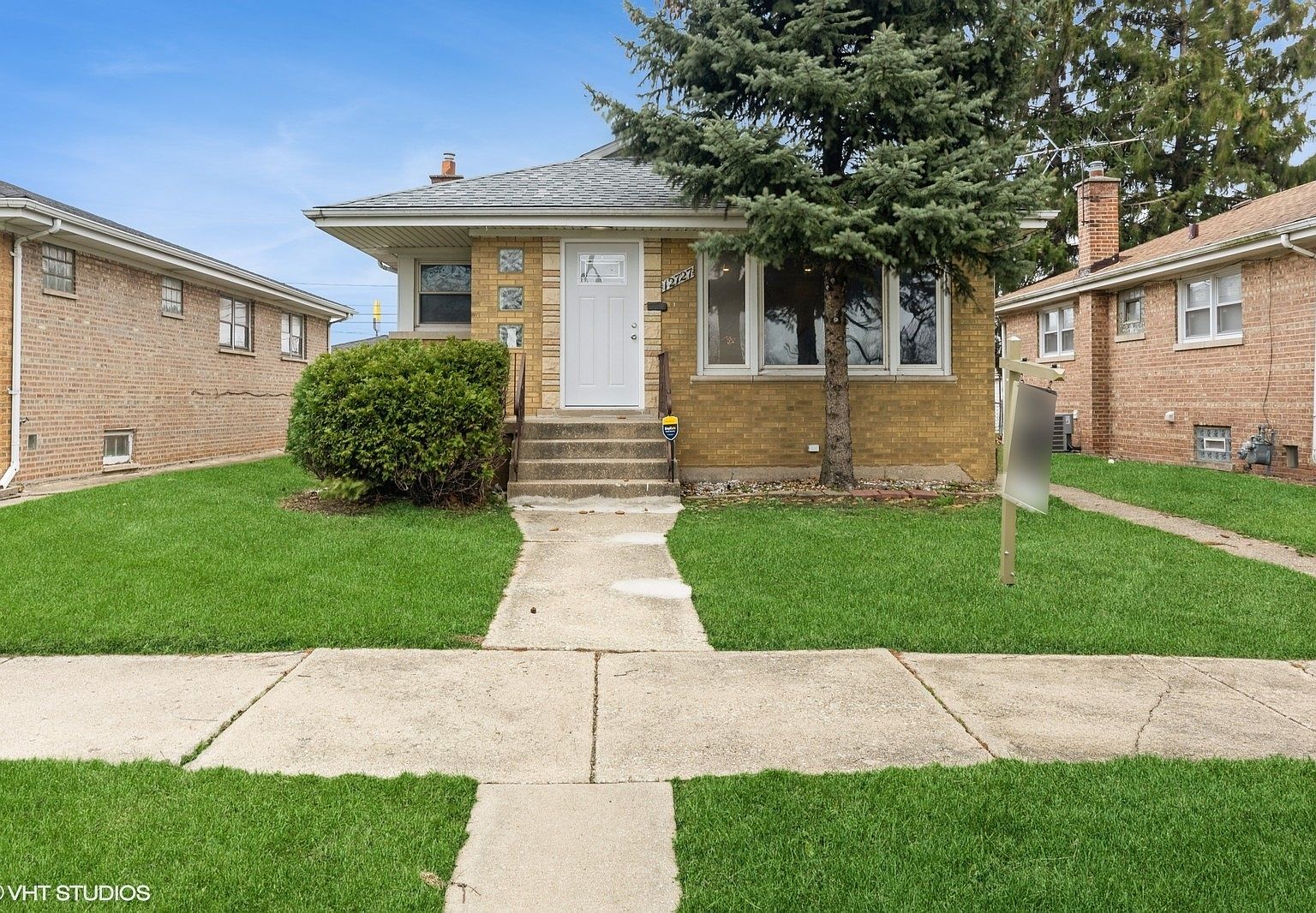 12727 S Page St, Calumet Park, IL 60827 | Zillow