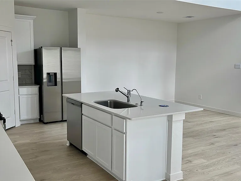 5735 Blue Grama Dr — Photo 4