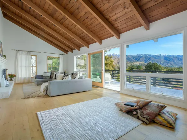 1101 N Montgomery St, Ojai, CA 93023