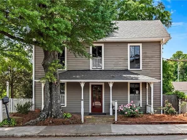 1010 S Poplar St, Winston Salem, NC 27101